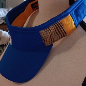Men's nwot Blue & Gold Visor 💙 ✨️